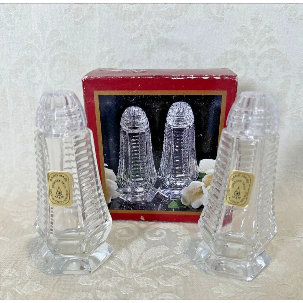 Vintage Jizerske Sklo Czech Lead Crystal Salt Pepper Shakers Style 18699 NIB
